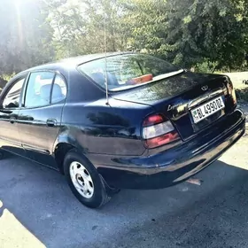 Daewoo Leganza 1998