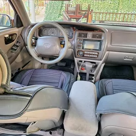 Toyota Avalon 1996