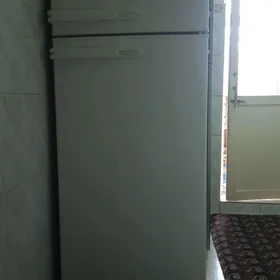 холодильник Beko