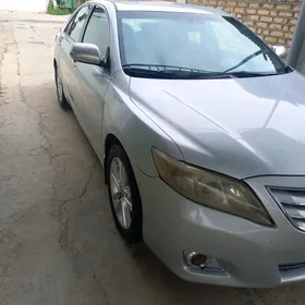 Toyota Camry 2010
