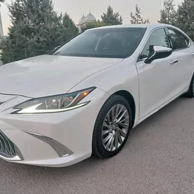 Lexus ES 350 2021