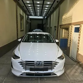Hyundai Sonata 2021