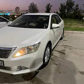 Toyota Camry 2014