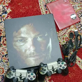 Play station 4 slim 1Tb