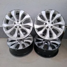 KIA Sarenta 19 Diska