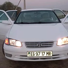 Toyota Camry 2000