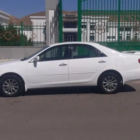 Toyota Camry 2005