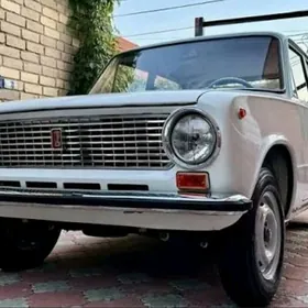 Lada 2104 1983