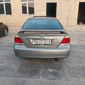 Toyota Camry 2005