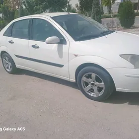 Ford Focus 2000