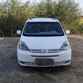 Toyota Sienna 2005