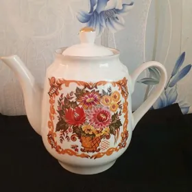 Чайник.Фарфор.СССР