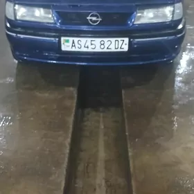 Opel Vectra 1992