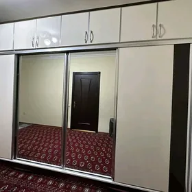 şkaf