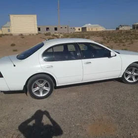 Nissan Maxima 1996