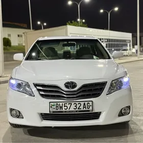 Toyota Camry 2010