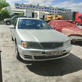 Nissan Maxima 1995
