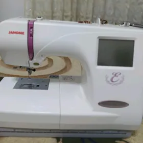Janome Memory Craft 350E