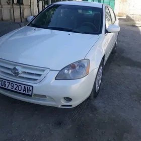 Nissan Altima 2004