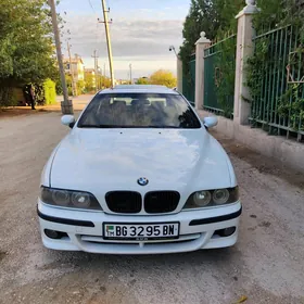 BMW E39 2001