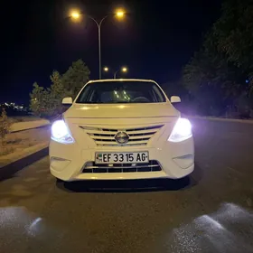 Nissan Sunny 2014