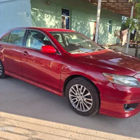 Toyota Camry 2011