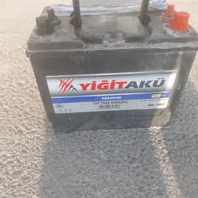 Akummlyator 75hz