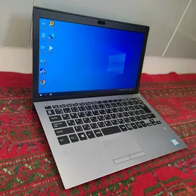noutbuk SONY VAIO