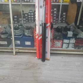 Amortizator BMW E34 öň magazyn