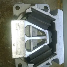 Mercedes Benz kapot silindr