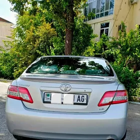 Toyota Camry 2010
