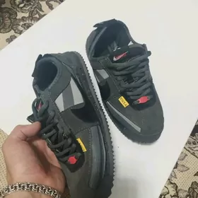 Nike Cortez 41 razmer