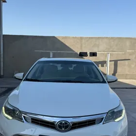 Toyota Avalon 2013
