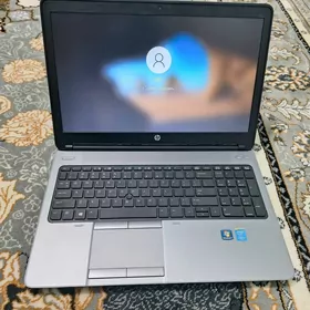 Noutbuk hp i7