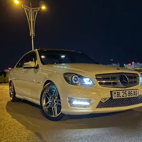 Mercedes-Benz C350 2010