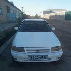 Opel Astra 1993
