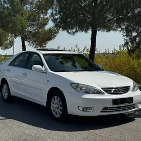 Toyota Camry 2003
