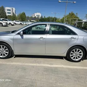 Toyota Camry 2010