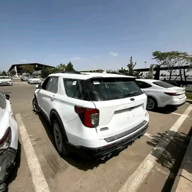 Ford Explorer 2021
