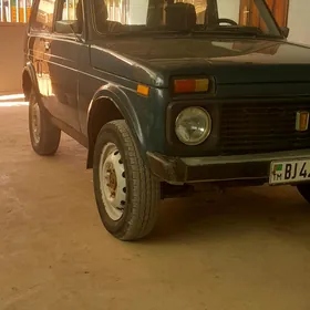 Lada Niva 2002