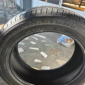BRIDGESTONE 235/55/20