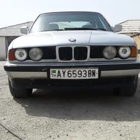BMW 525 1990