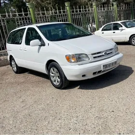 Toyota Sienna 2000