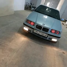 BMW 325 1992