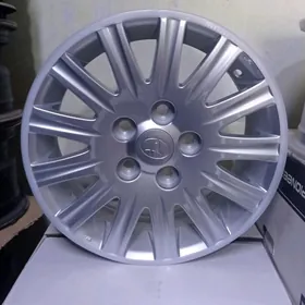 Disga r15 grant täze camry