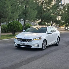 Kia Cadenza 2017