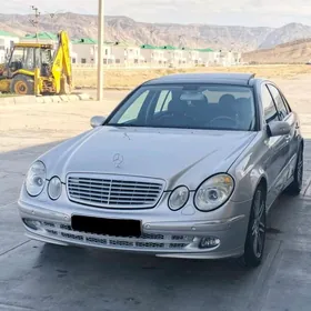 Mercedes-Benz E350 2004
