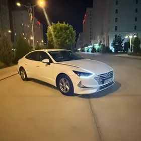 Hyundai Sonata 2020