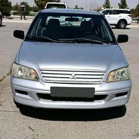 Mitsubishi Lancer 2002