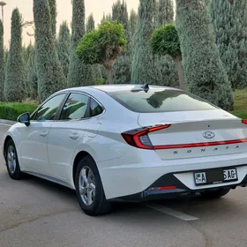 Hyundai Sonata 2022
